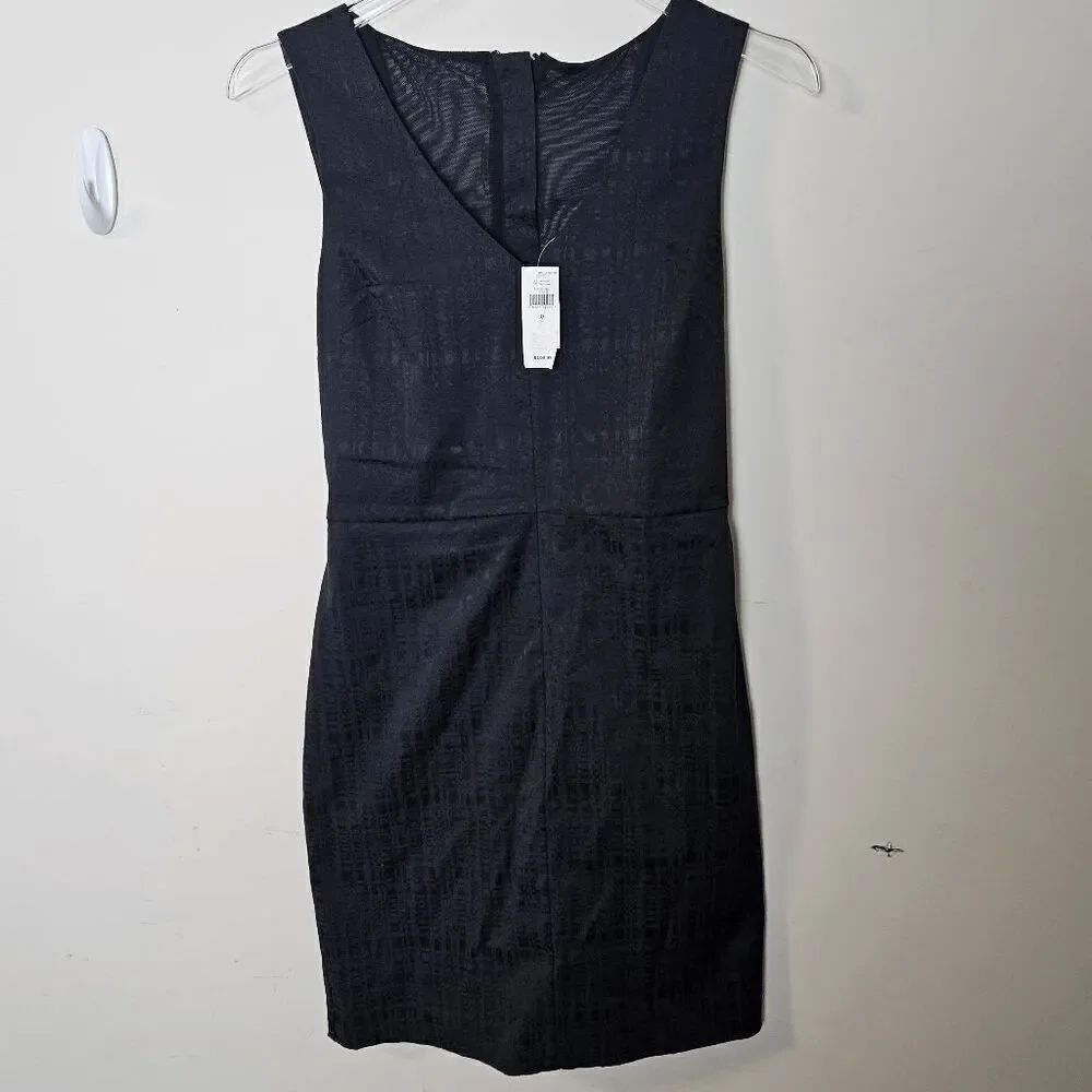 Banana Republic Sheath V Neck Knee Length Dress NWT Womens Black Size 0